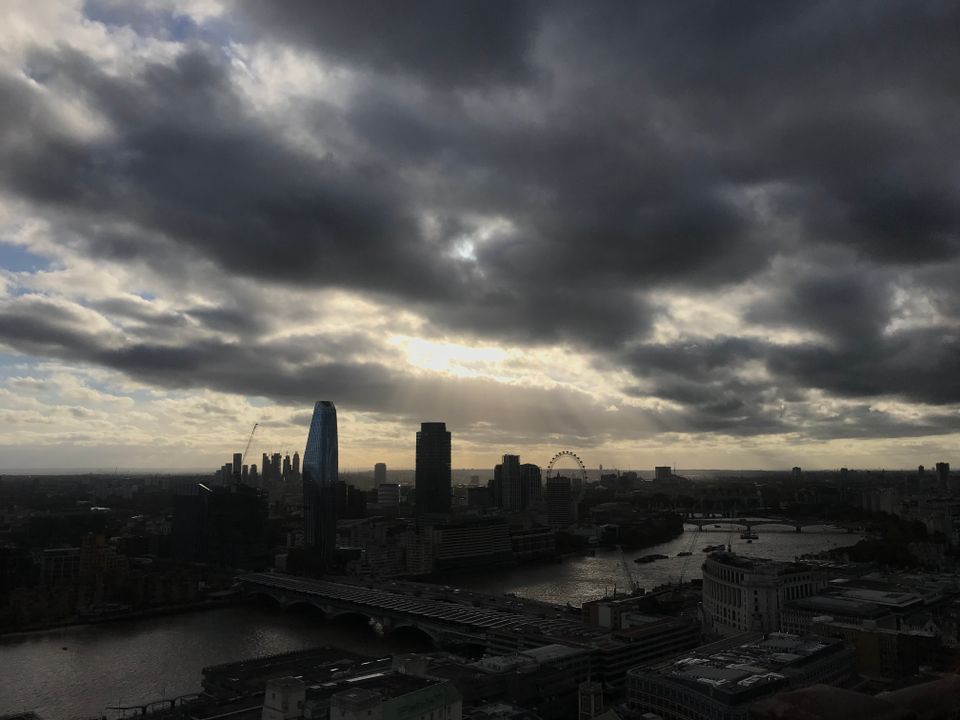 Cowper's Cut 197: A work meeting with cheese and wine, as Omicron storm clouds gather over London